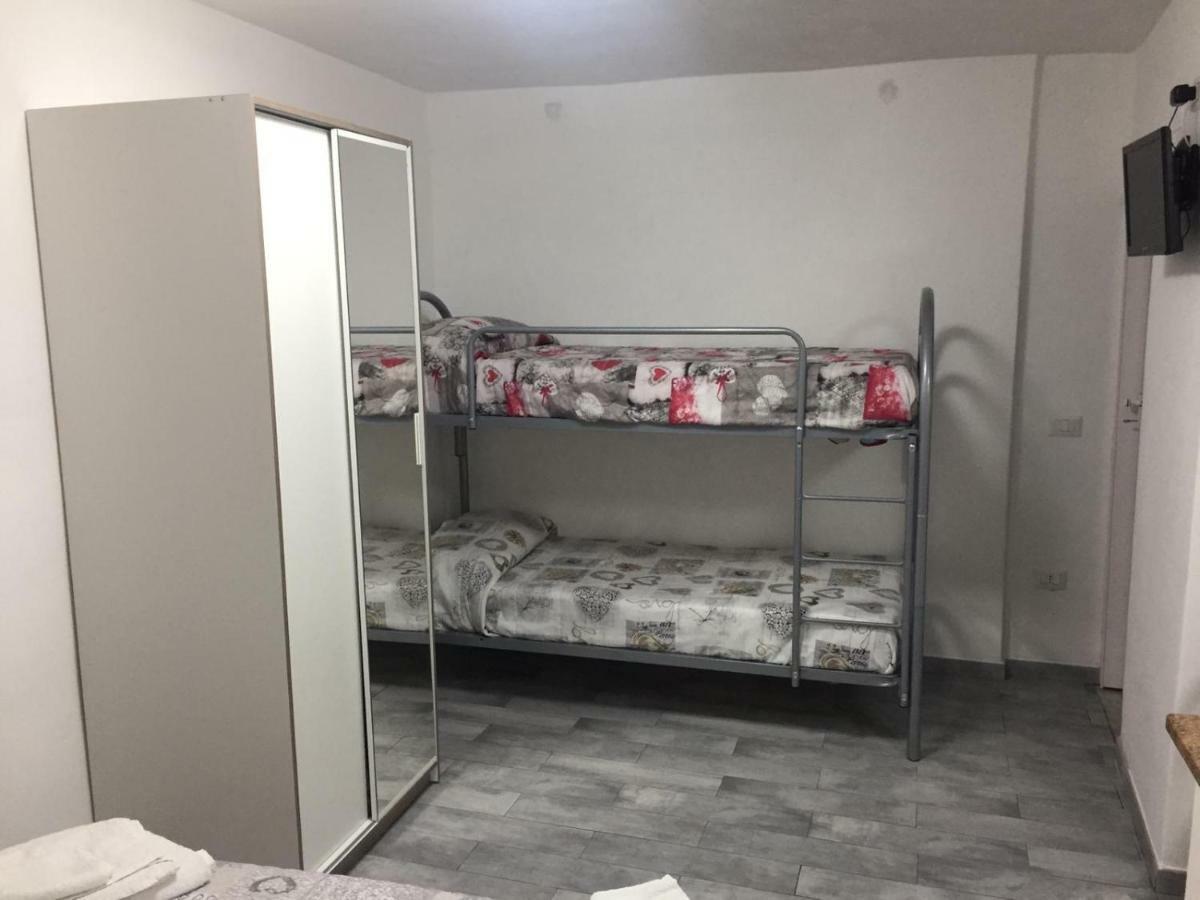 ナポリMarianna'S Houseアパートメント エクステリア 写真
